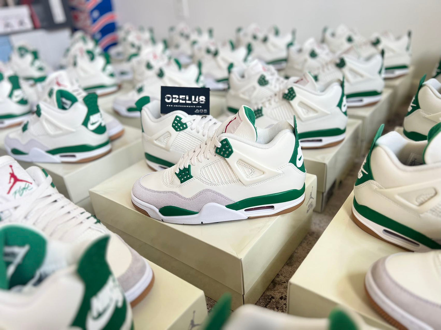 Jordan 4 Retro SB Pine Green