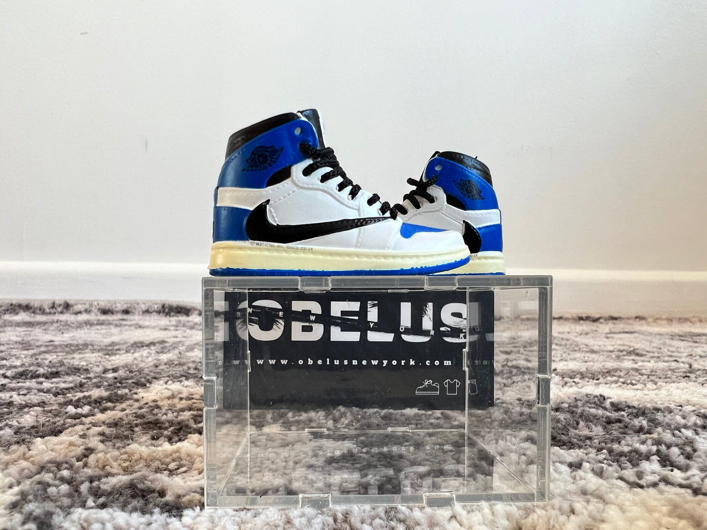 Mini 3D Sneaker Display