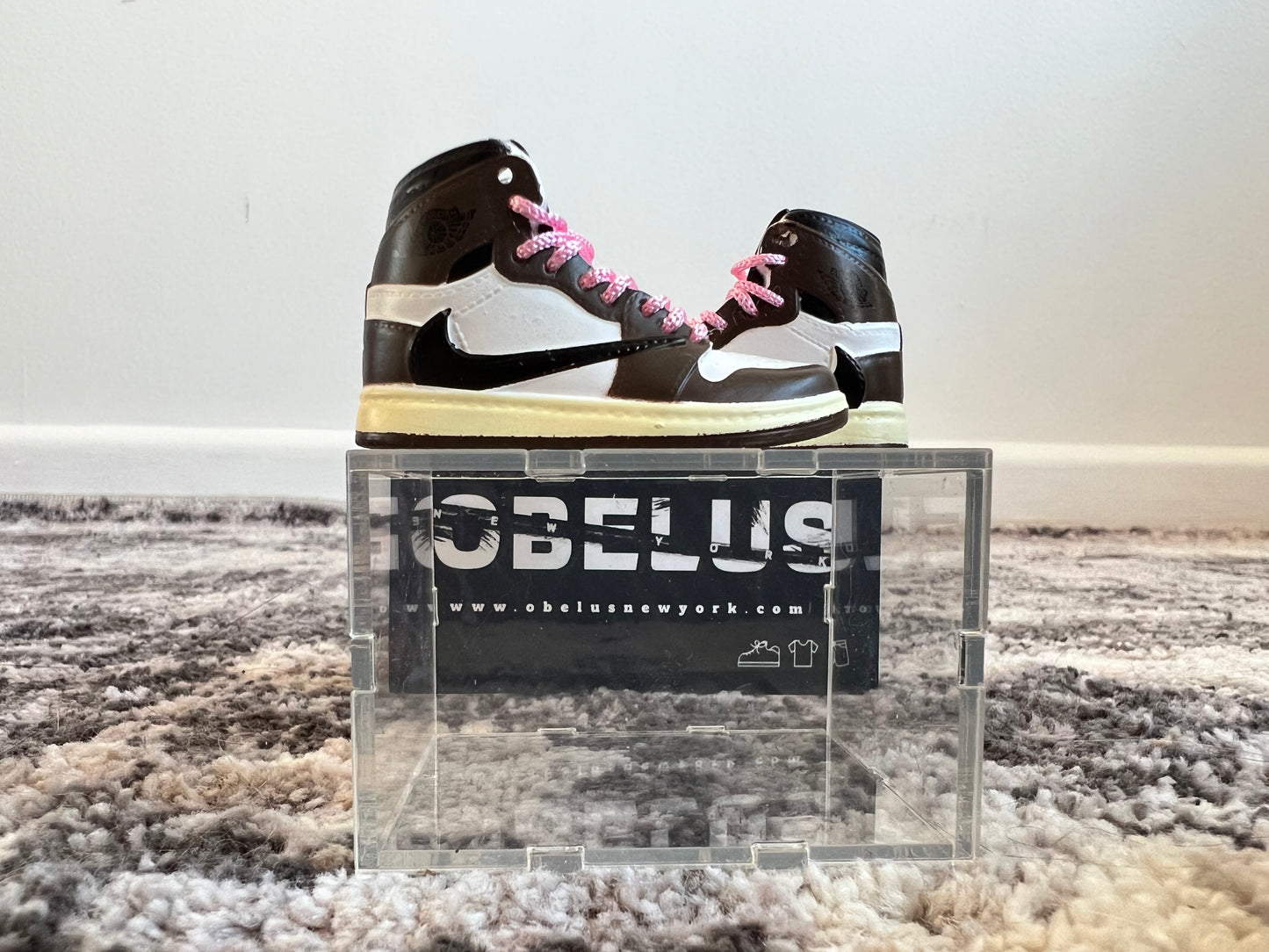 Mini 3D Sneaker Display